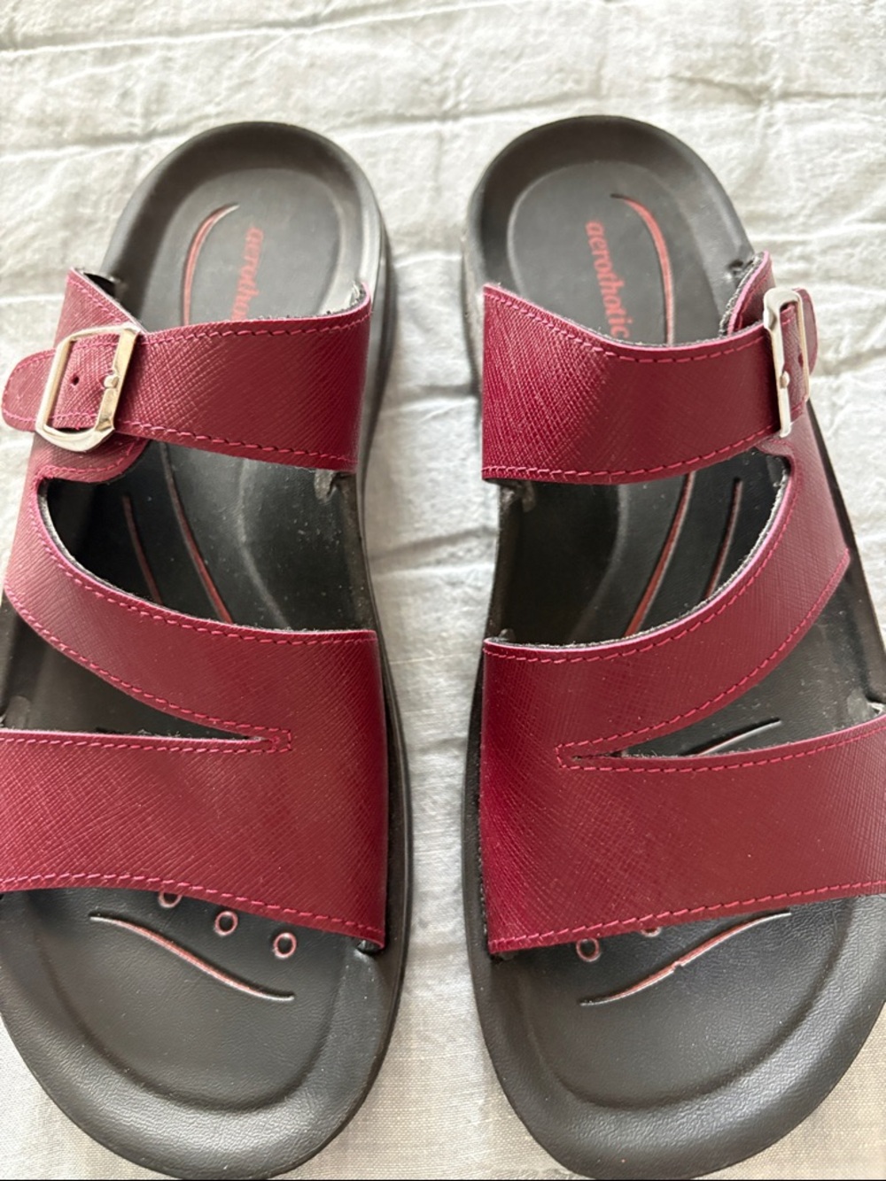 Women's Adjustable Strappy Sandals in Wine Red